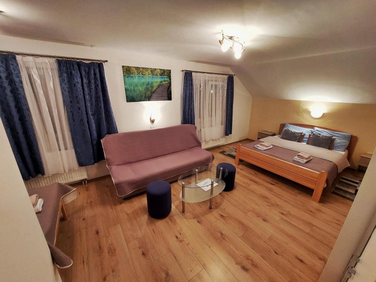House Angie Hotell Jezerce Eksteriør bilde